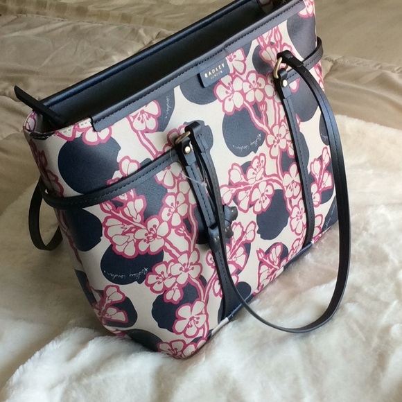 RADLEY LONDON Handbags - Radley London Handbag Tote                    NWT